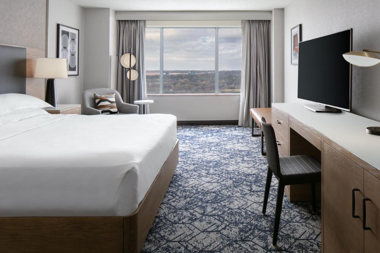 Sheraton Overland Park Hotel At The Convention Center Exteriér fotografie