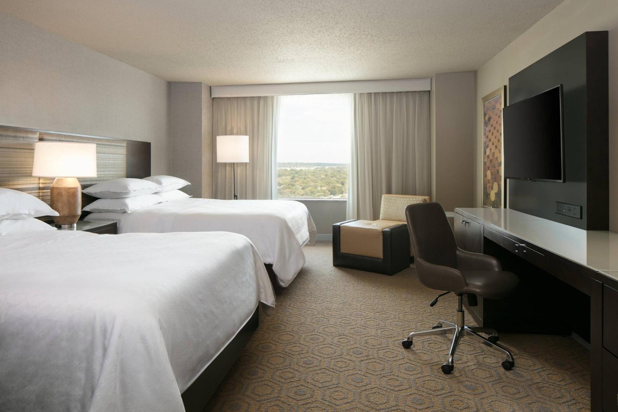 Sheraton Overland Park Hotel At The Convention Center Exteriér fotografie