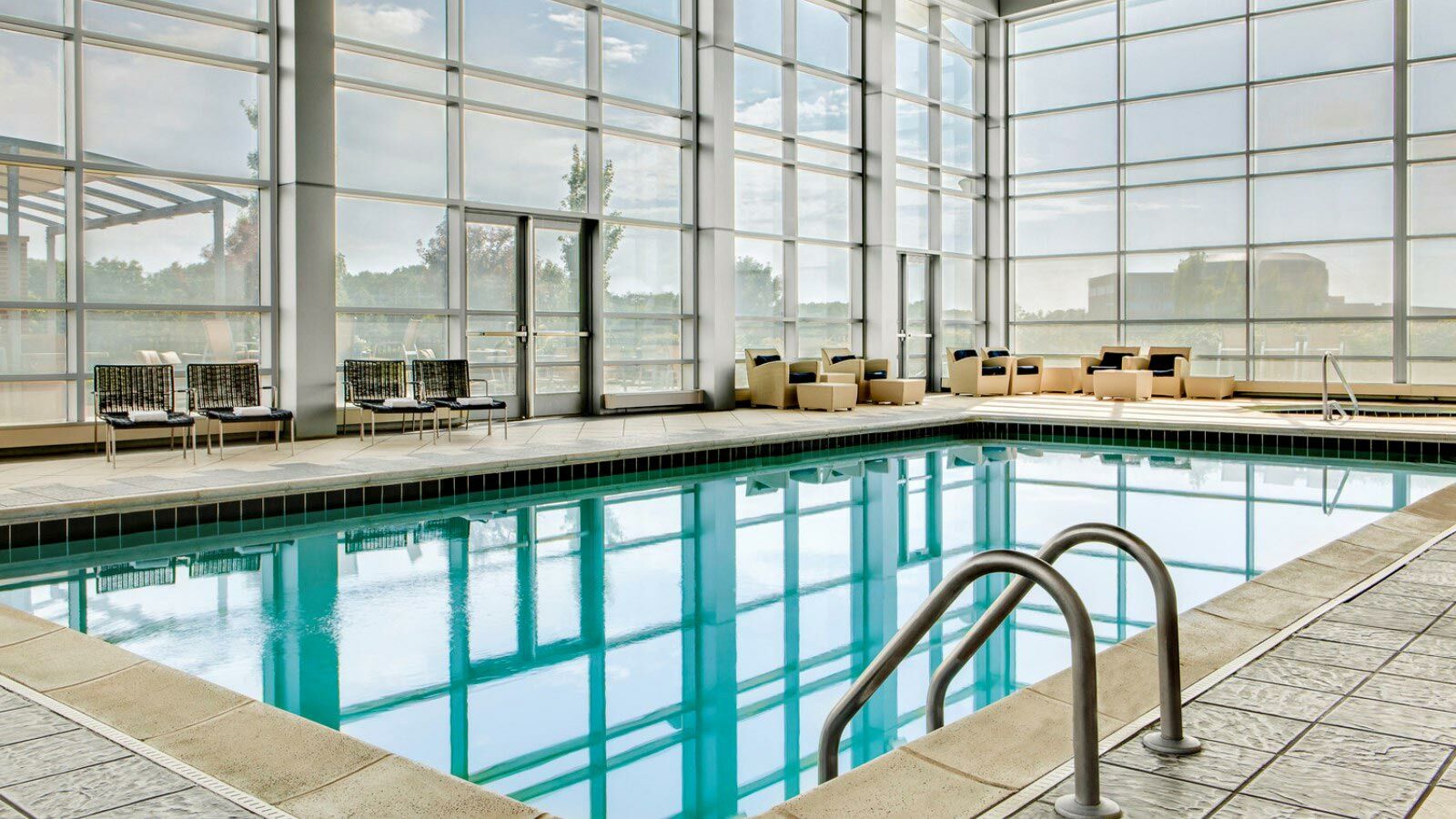 Sheraton Overland Park Hotel At The Convention Center Exteriér fotografie
